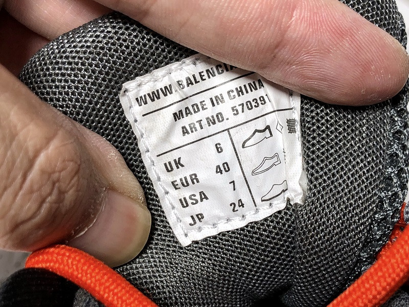 BALENCIAGE TRIPLE TRAINER 4.0