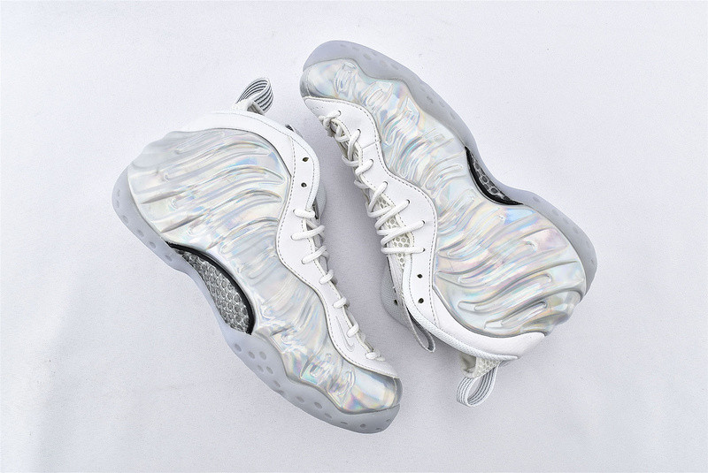Nike Air Foamposite One Laser Silver White Basketball Shoes AA3963-105