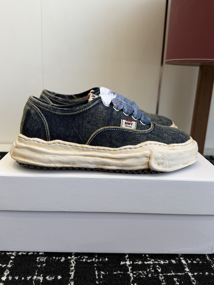 Ma1s0n mihara sneakers