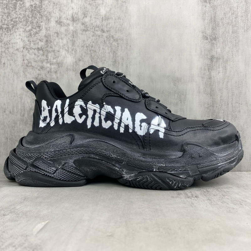 Ba1en*iaga triple s