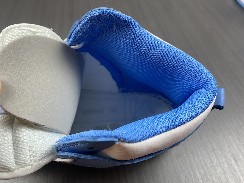 NIKE SB DUNK HIGH “ALUMINUM” DD1869-107