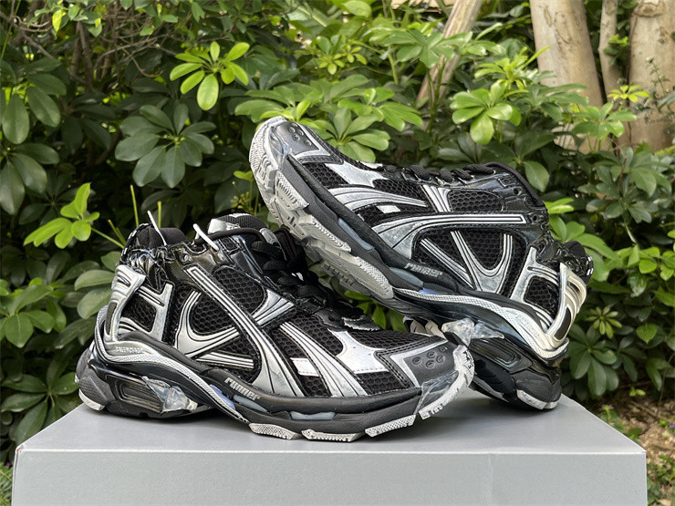 Ba1en*iaga runner 772767-w3rmu-1100