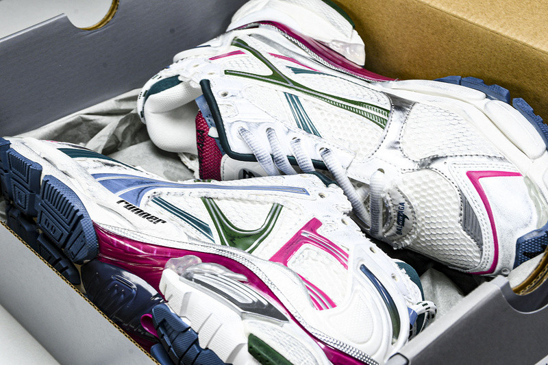 Ba1en*iaga runner 772767-w3rmu-9934