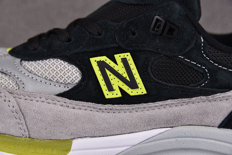 New Balance 992 MiUSA Black Grey Volt Men