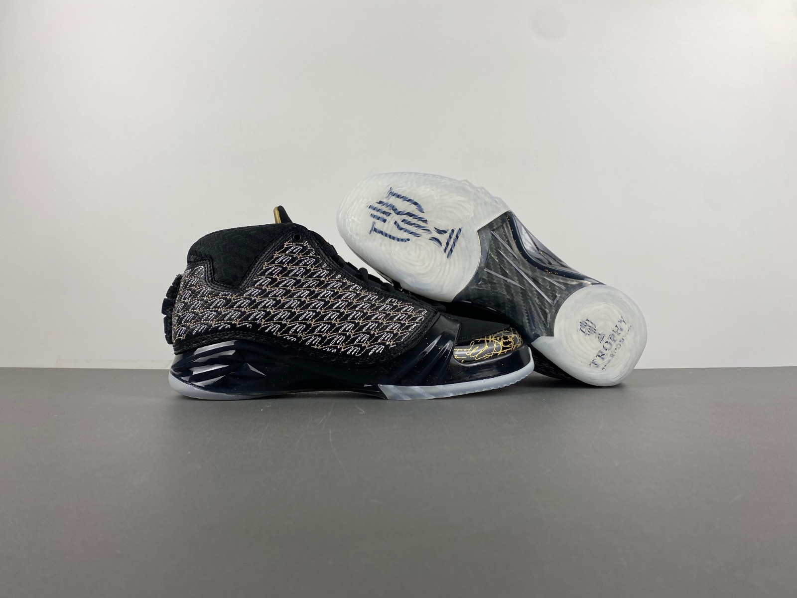 Air Jordan XX3 Trophy Room 853336-023