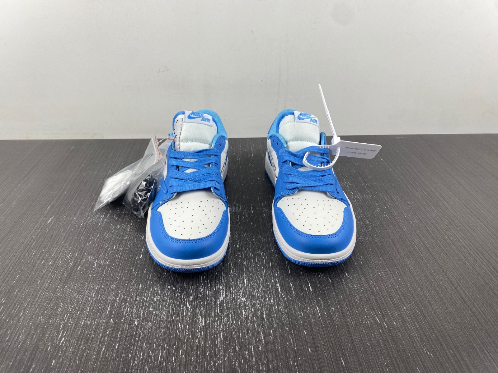 OFF-WHITE x Travis Scott x Air Jordan 1 OW DM7866-180