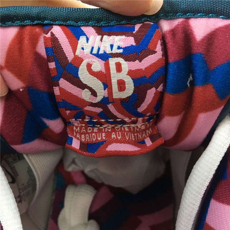 NIKE SB DUNK LOW PRO CN4507-105