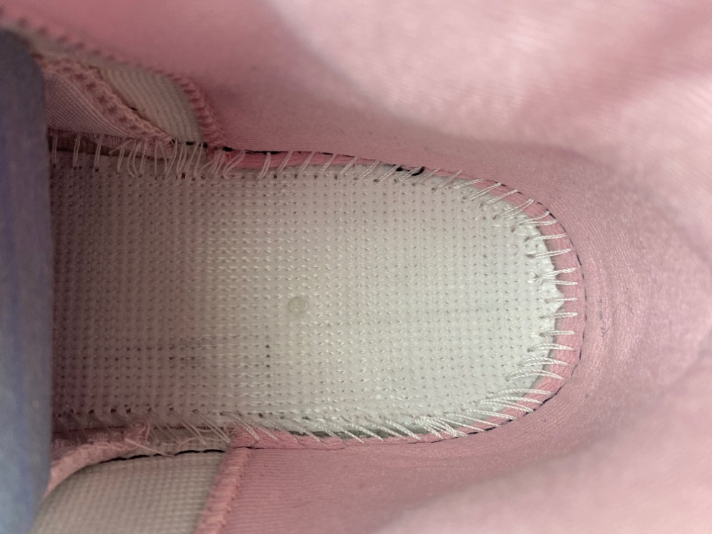 Jordan 12 Retro Pearl Pink (2025) 510815-600