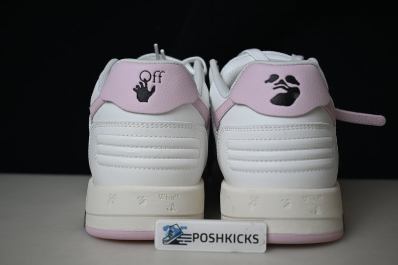 Off-White c/o Virgil Abloh