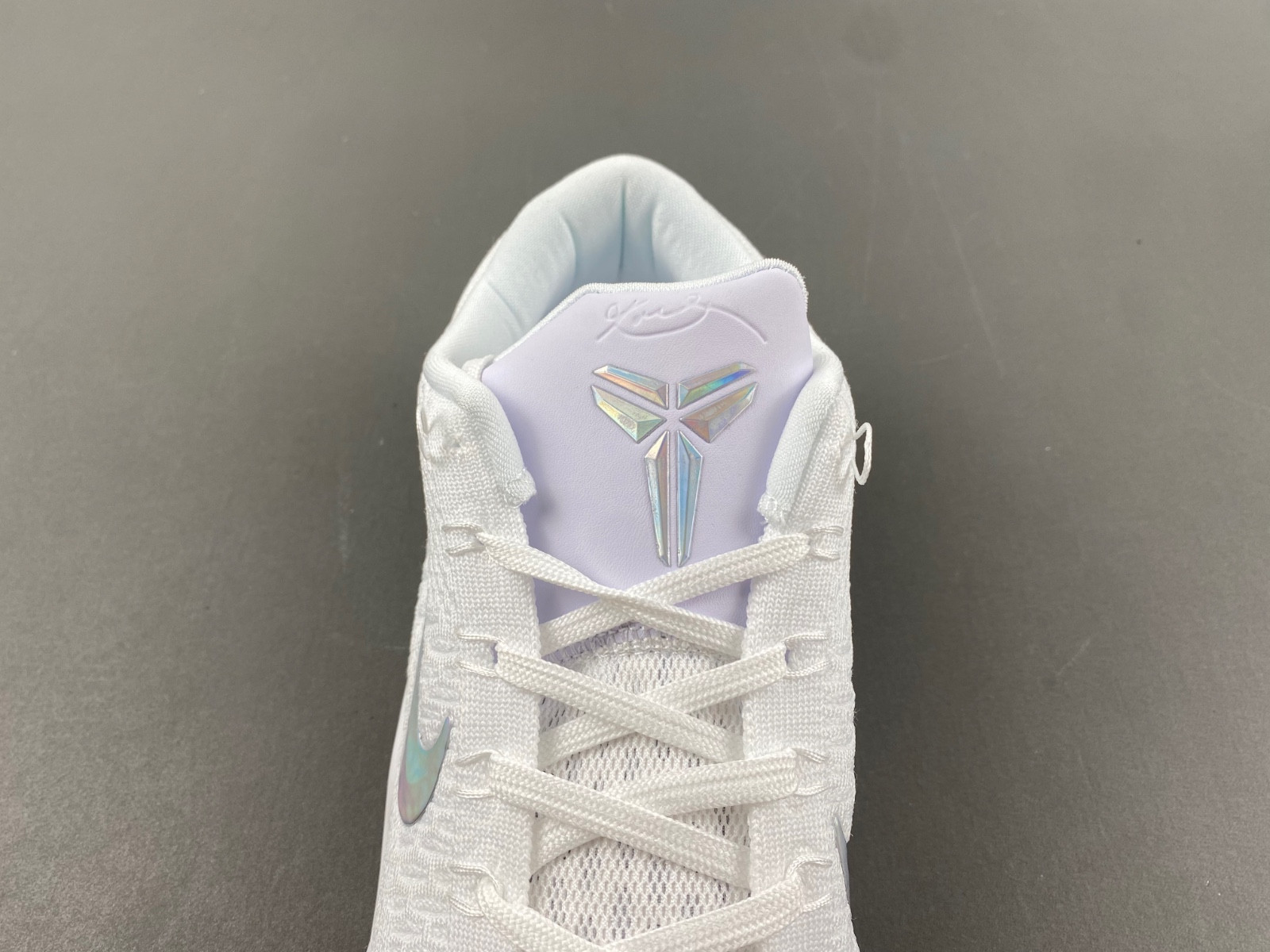 Kobe 9 Elite Low Protro Halo FZ7334-100