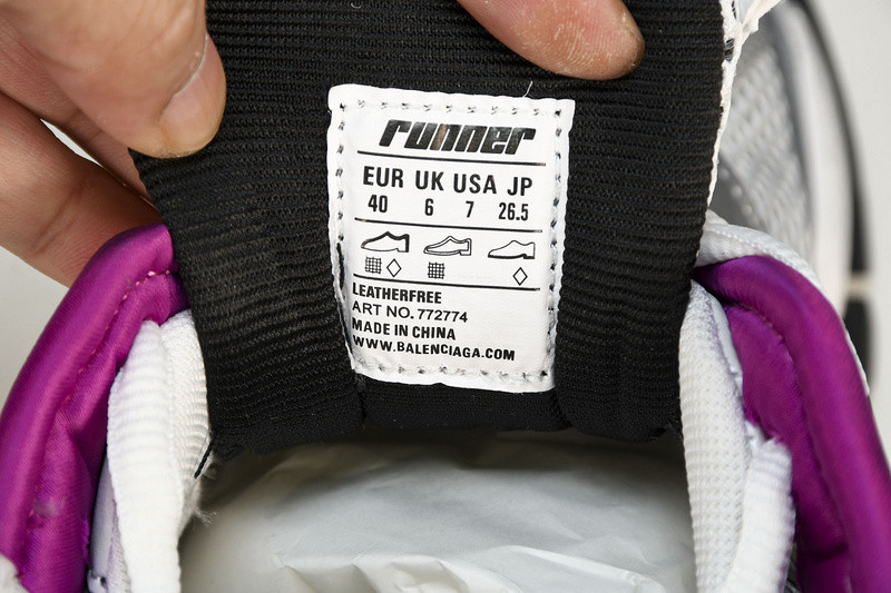 Ba*len*cia*ga runner 772774-w3rbw-9168 (it’s not the same as the previous one!)