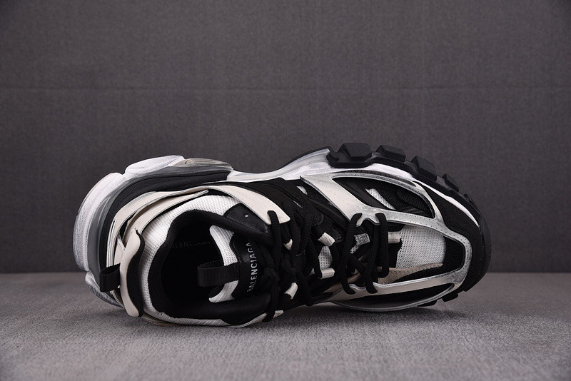 Ba*len*cia*ga track 542023 w3su5 9791