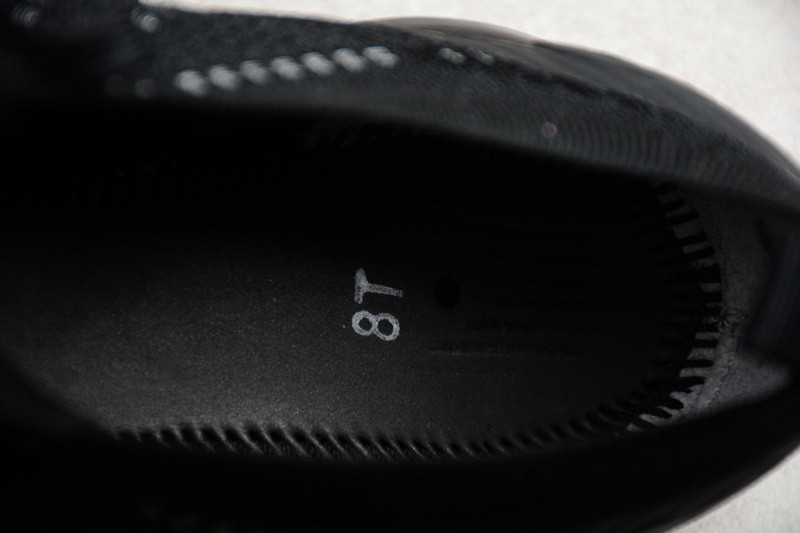 AIR VAPORMAX FLYKNIT 2.0 BLACK/GOLD 42842-009