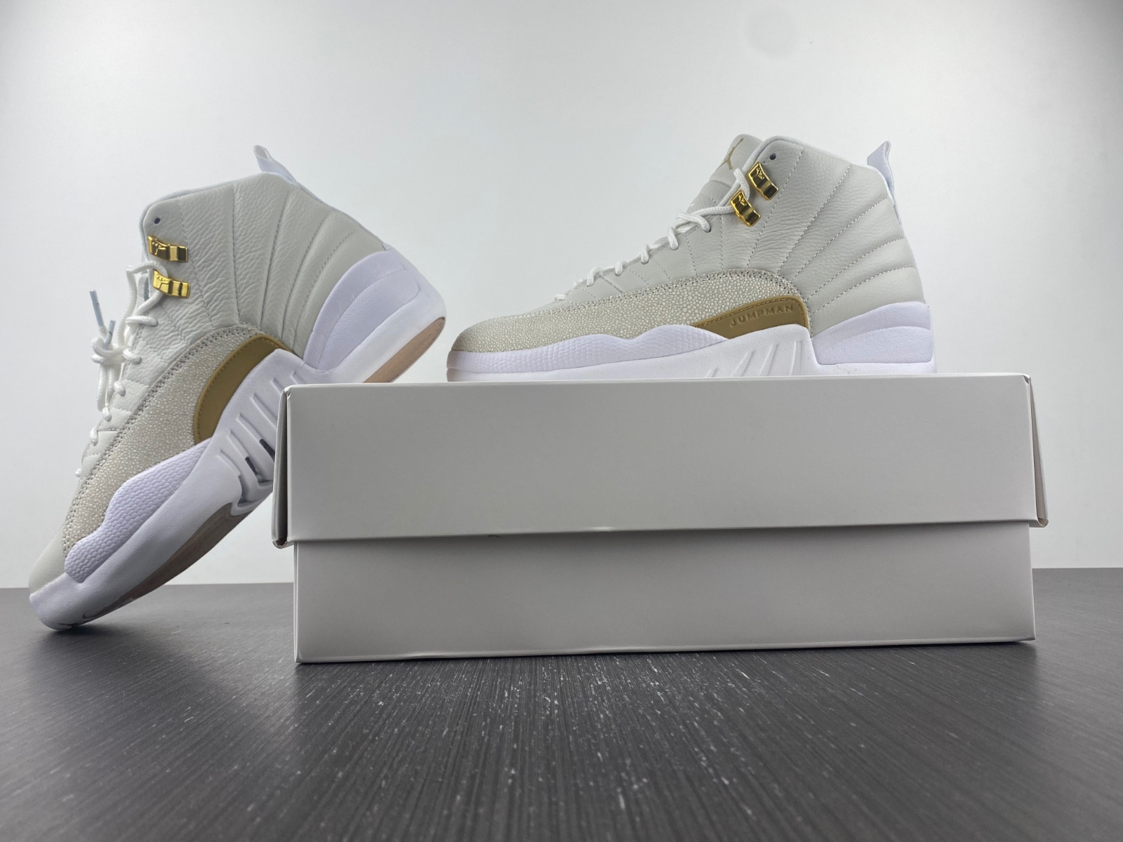 Air Jordan 12 Retro “OVO White” 873864-102