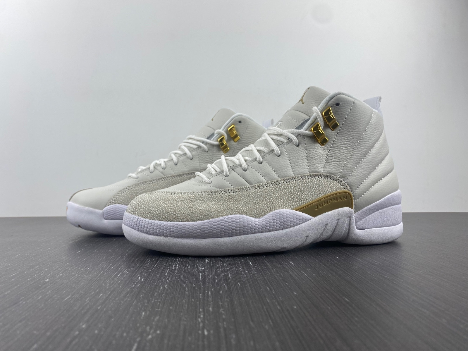 Air Jordan 12 Retro “OVO White” 873864-102