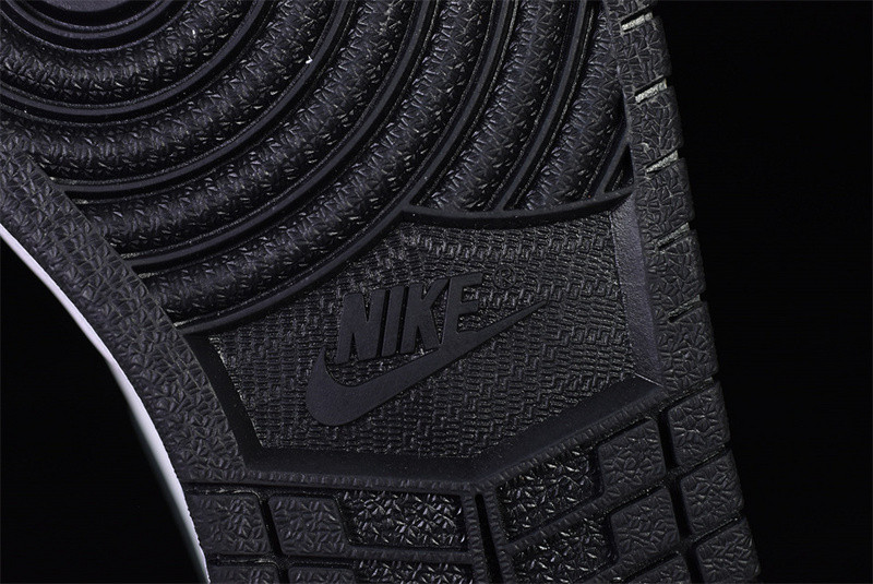 AIR JORDAN 1 RETRO HIGH OG “PROTOTYPE” DC6515-100