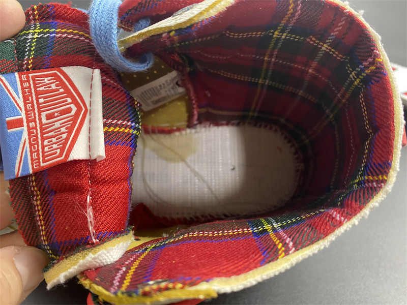 ISHOD WAIR X MAGNUS WALKER X NIKE SB DUNK HIGH DH7683-100