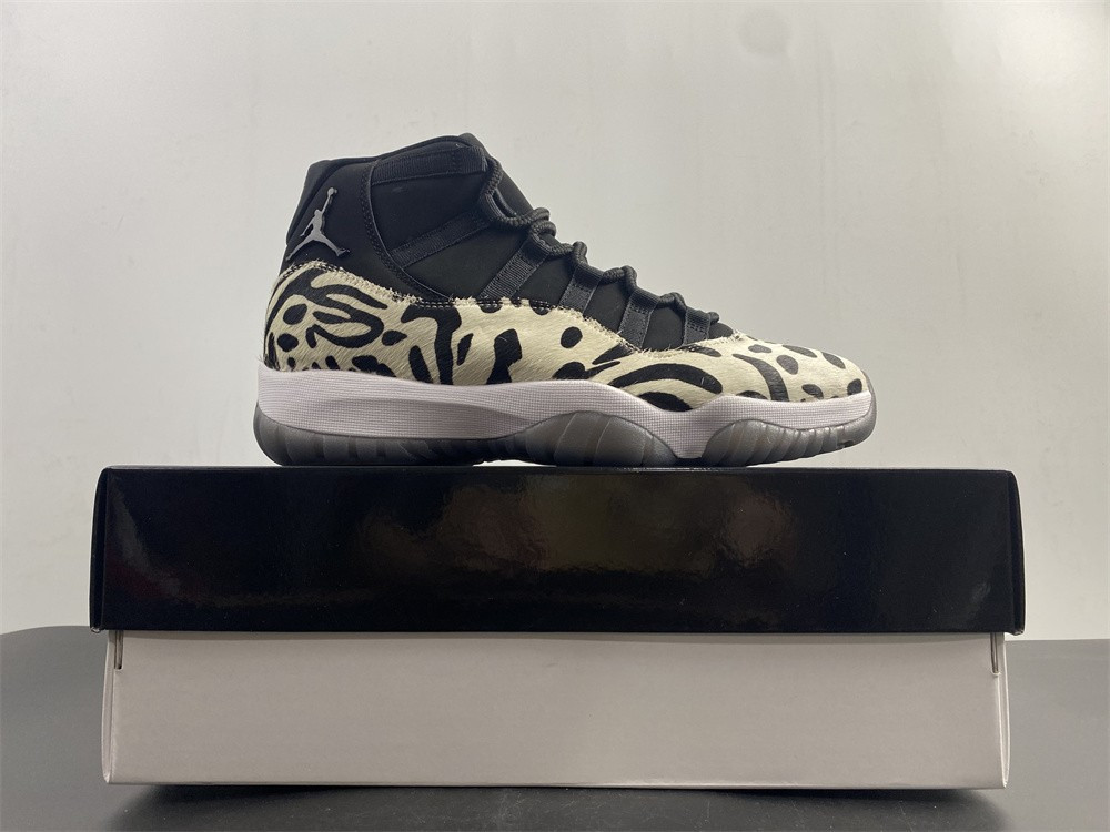 AIR JORDAN 11 “ANIMAL INSTINCT” AR0715-010