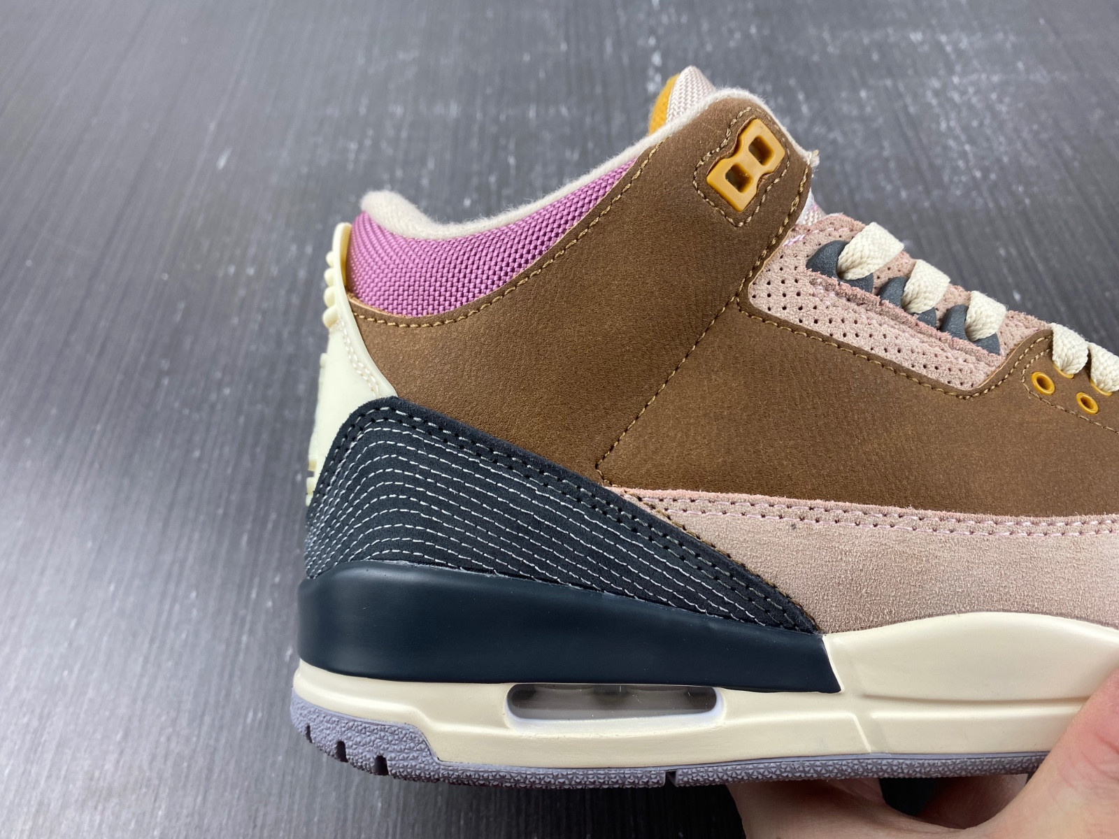 Air Jordan 3 SE Winterized DR8869-200