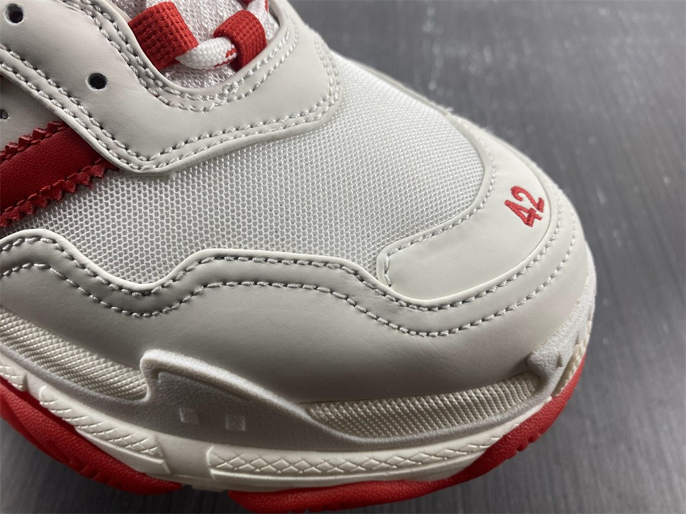 Ba*len*cia*ga triple s 71021 w5rh1 0677