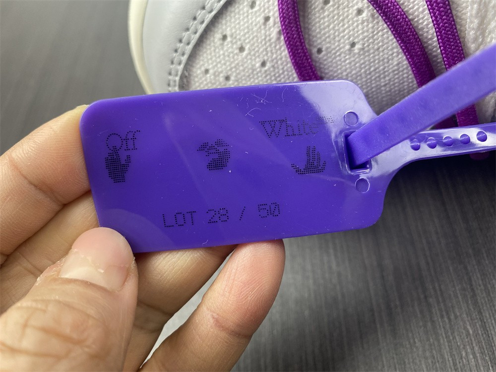 NIKE DUNK LOW OW LOT 28 OF 50 DM1602-111