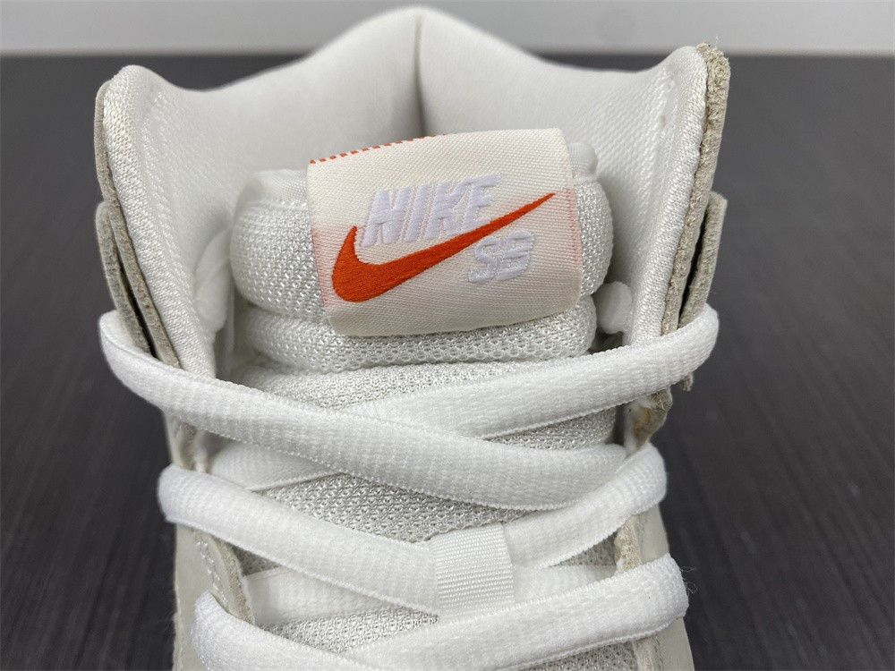 Nike SB Dunk High “Unbleached Pack” DA9626-100