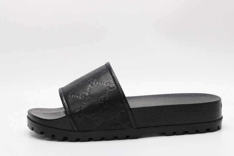 GUC LEATHER SLIDE