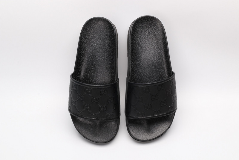 GUC LEATHER SLIDE