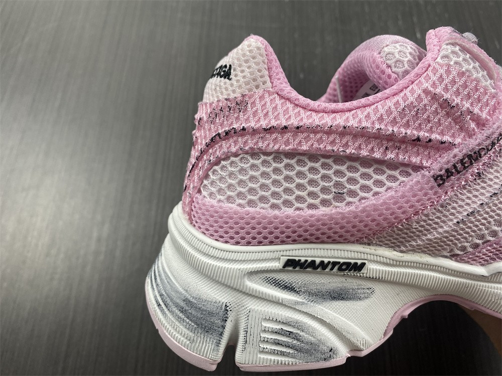 Ba*len*cia*ga phantom sneaker