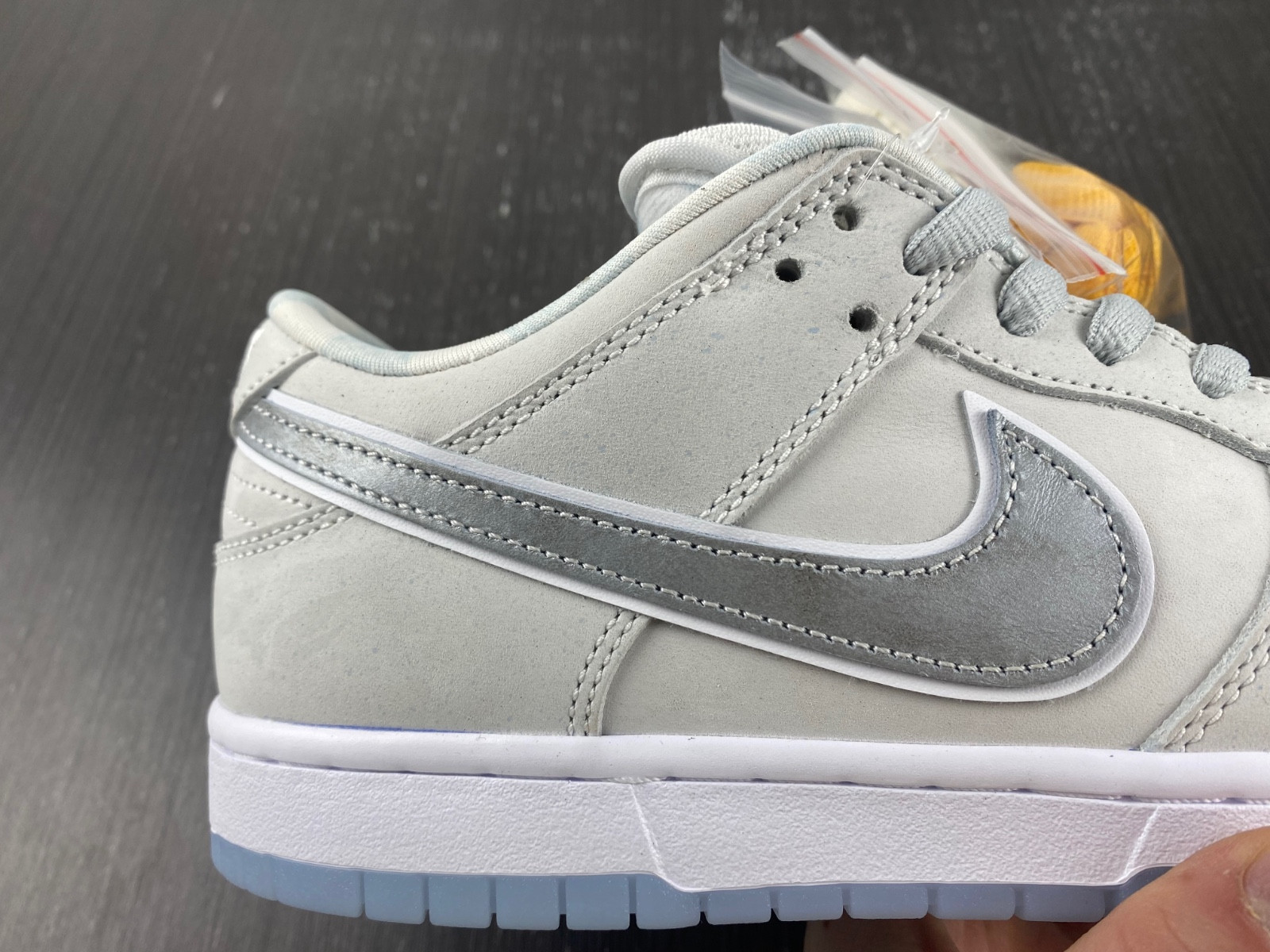 Nike SB Dunk Low White Lobster FD8776-100