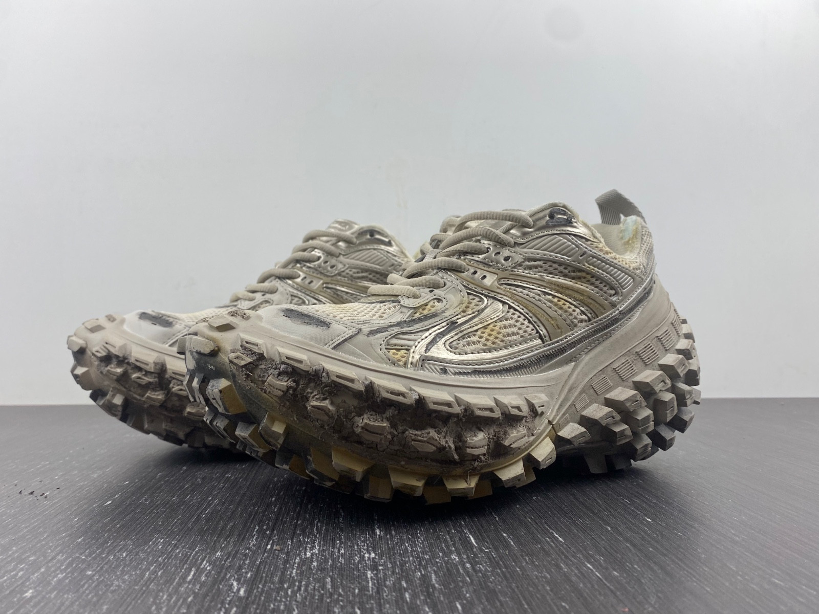 Ba*len*cia*ga bouncer chunky-sole sneakers