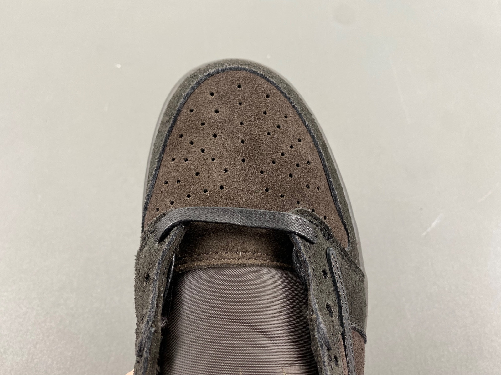 Travis Scott x Air Jordan 1 Low OG “Velvet Brown” DM7866-202