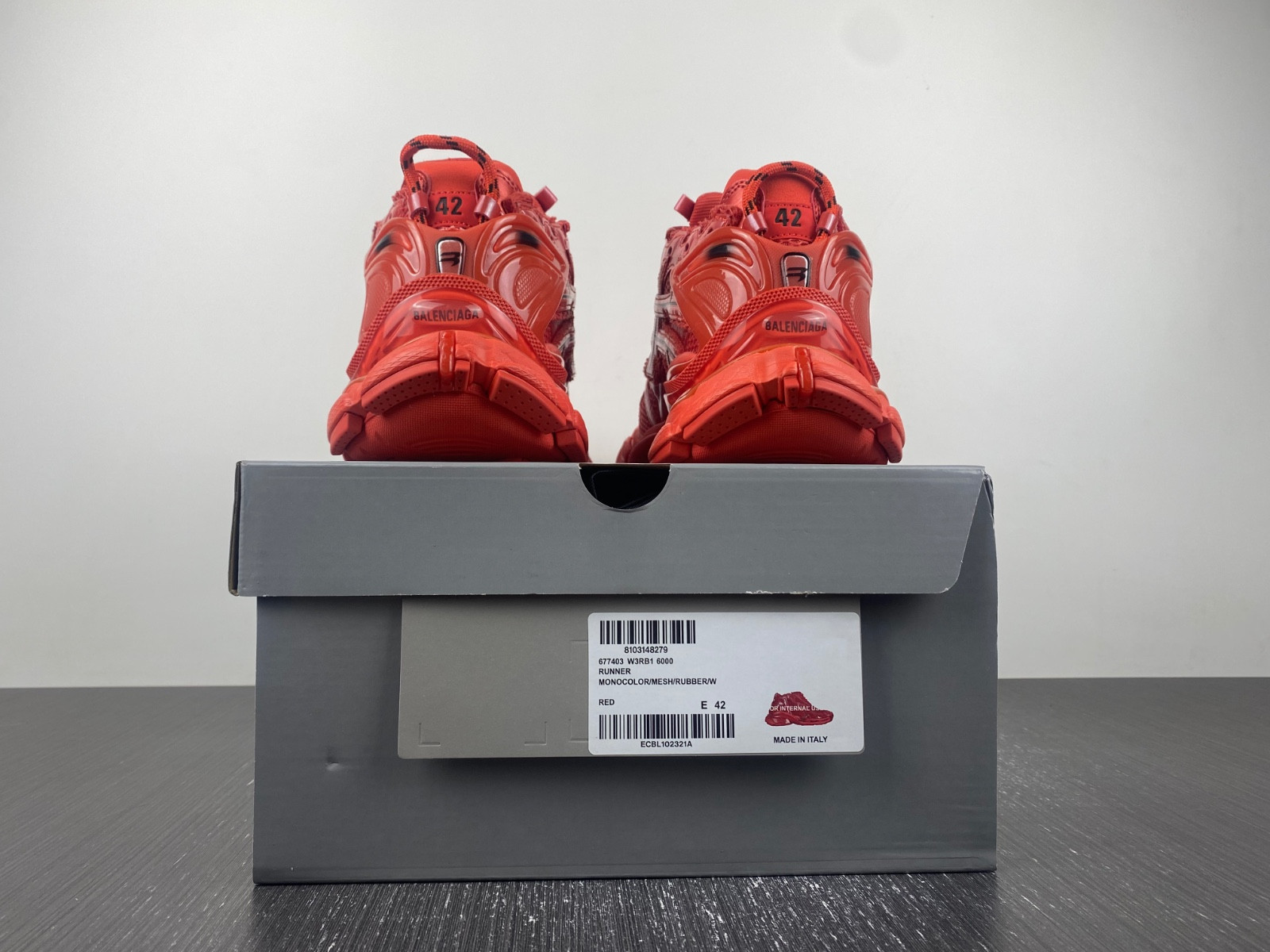 Ba*len*cia*ga runner 677403 w3rb1 6000