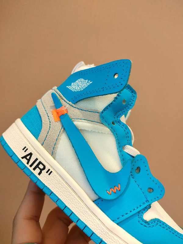 AIR JORDAN 1 KIDS SHOES