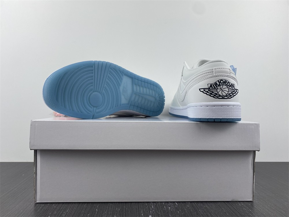 Air Jordan 1 Low "UV Reactive" | DA8301-101