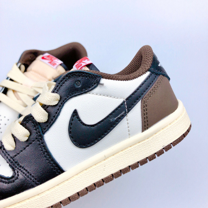 AIR JORDAN 1 KIDS SHOES