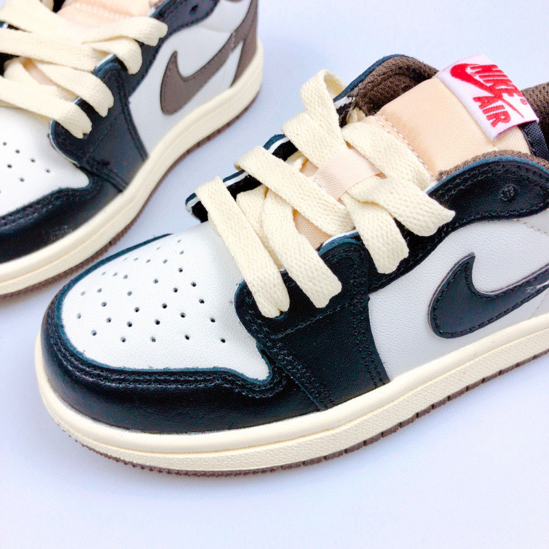 AIR JORDAN 1 KIDS SHOES
