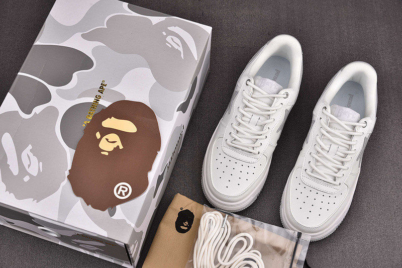 BAPE SNEAKERS