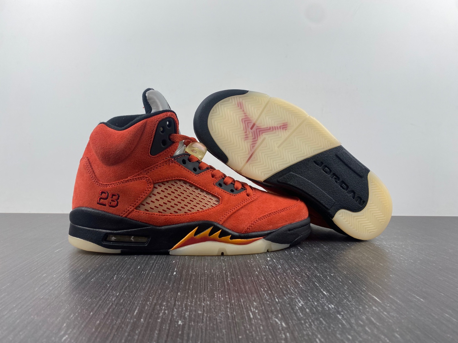 Air Jordan 5 WMNS "Mars For Her" DD9336-800
