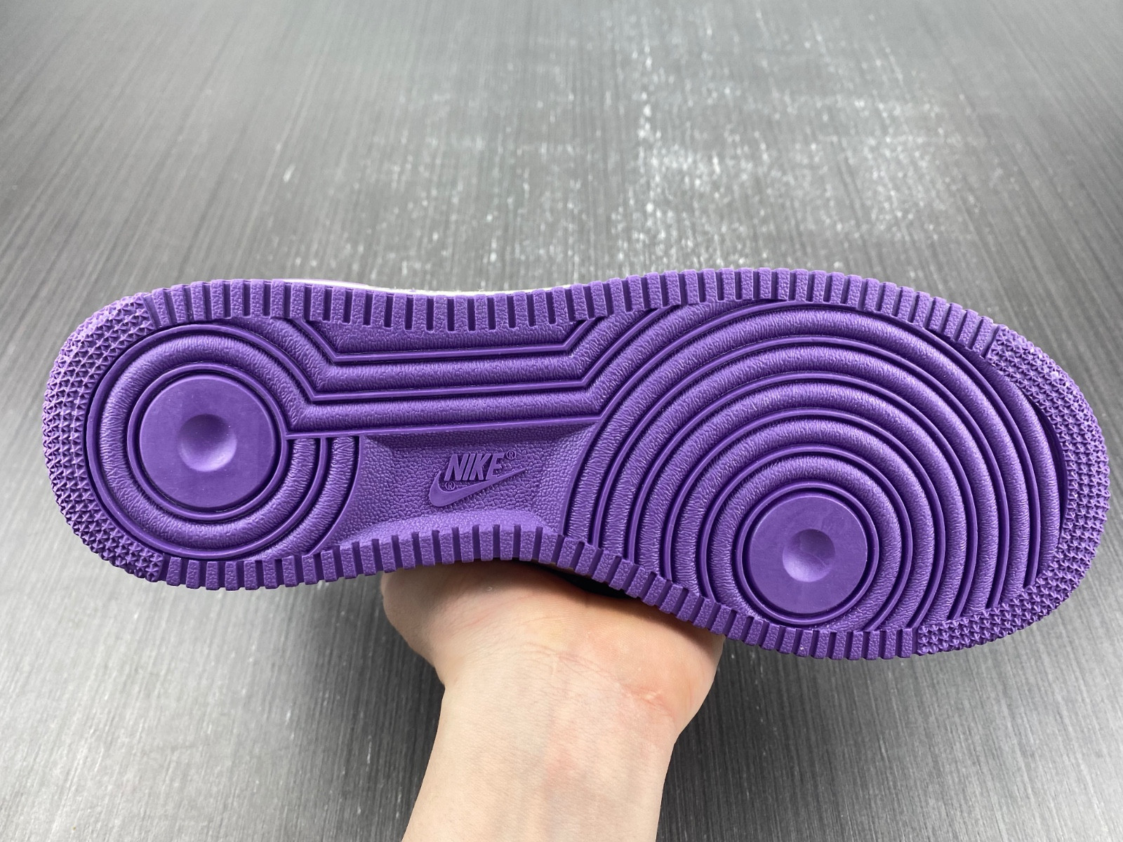 NIKE AIR FORCE 1 LOW BY VIRGIL ABLOH