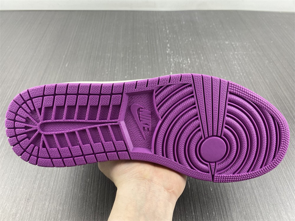 Jordan 1 Mid Magenta (2022) (W) BQ6472-501