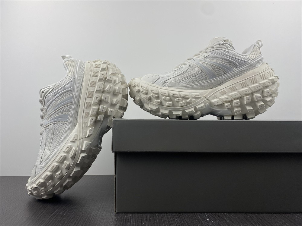 Ba*len*cia*ga bouncer chunky-sole sneakers