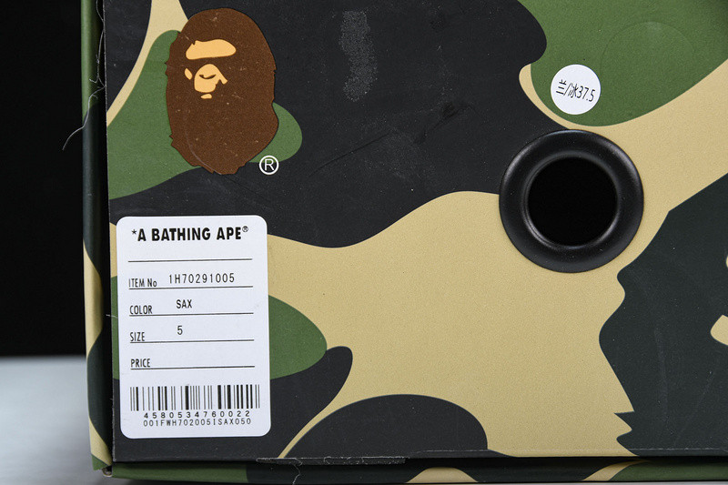 BAPE SNEAKERS