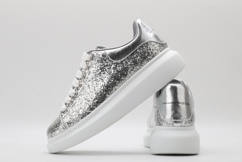 a1exa*der Mcqv*en sneaker