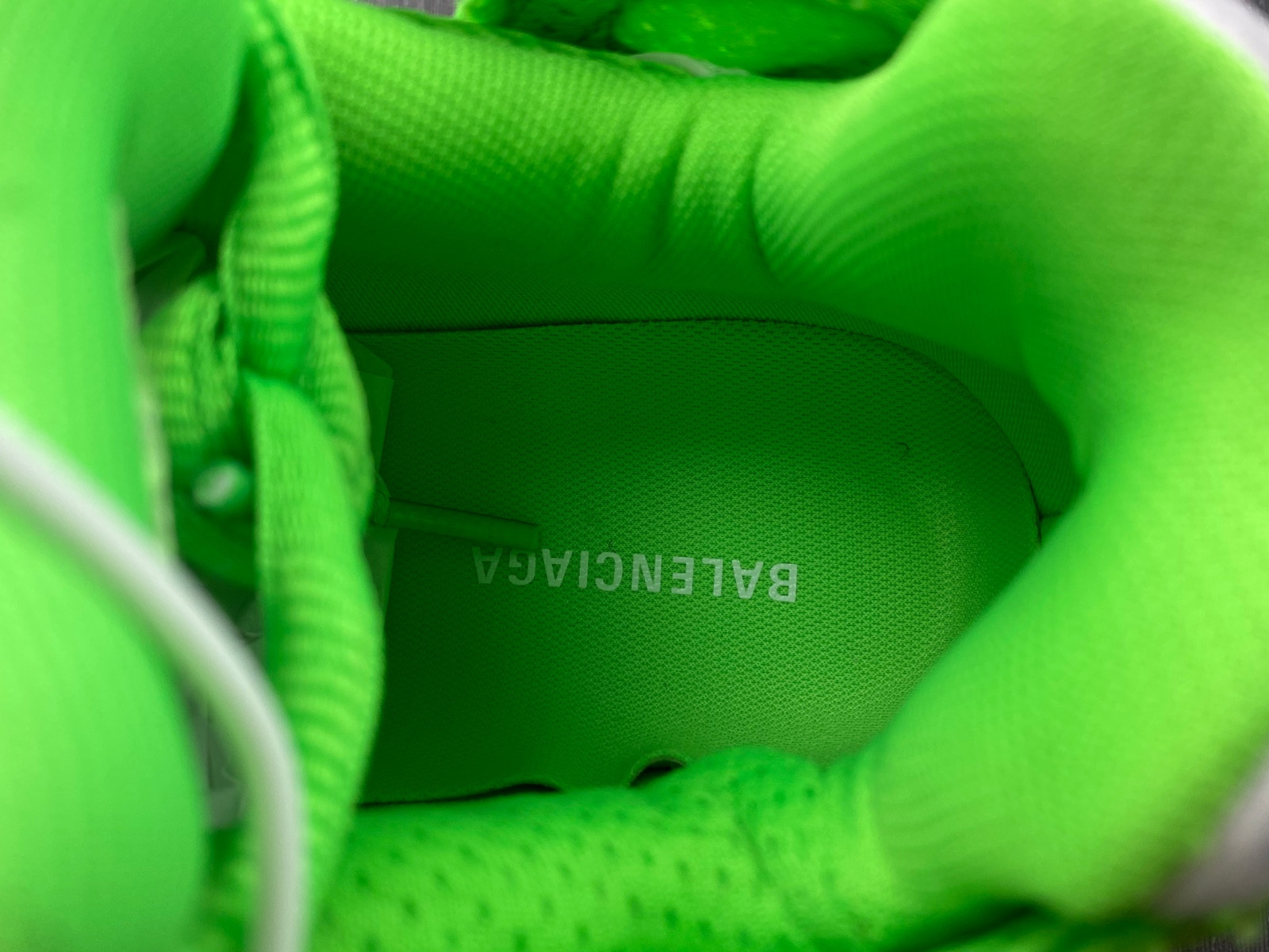 Ba*len*cia*ga runner 677402 w3rbm 3590