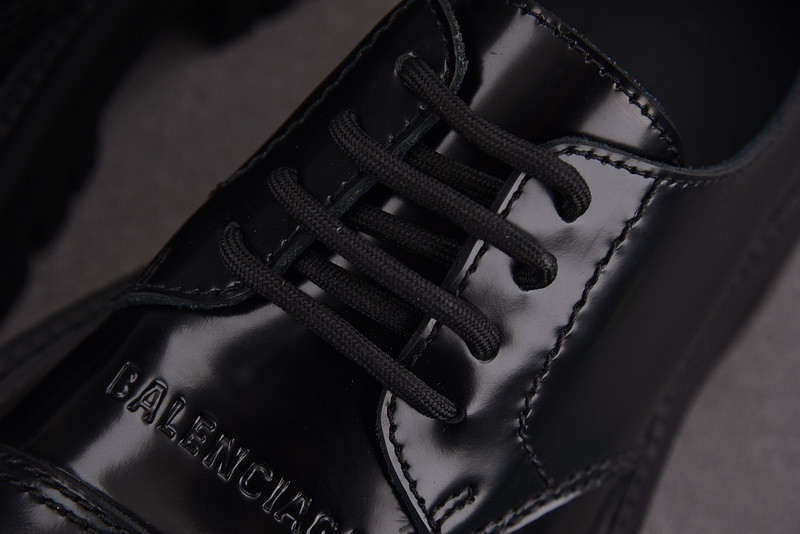 Ba1en*iaga tractor leather loafers in black