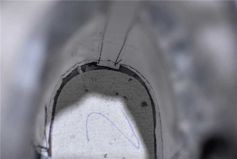 D B23 HIGH-TOP SNEAKERS