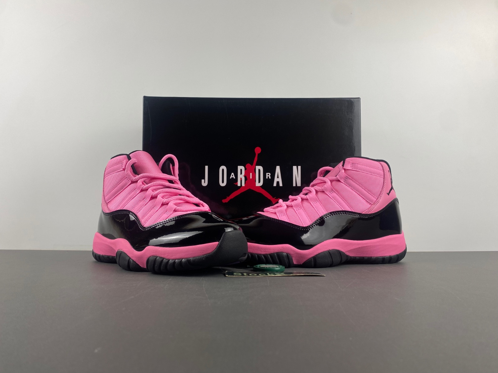 Air Jordan 11 Custom “Pink and Black” CT8012 500