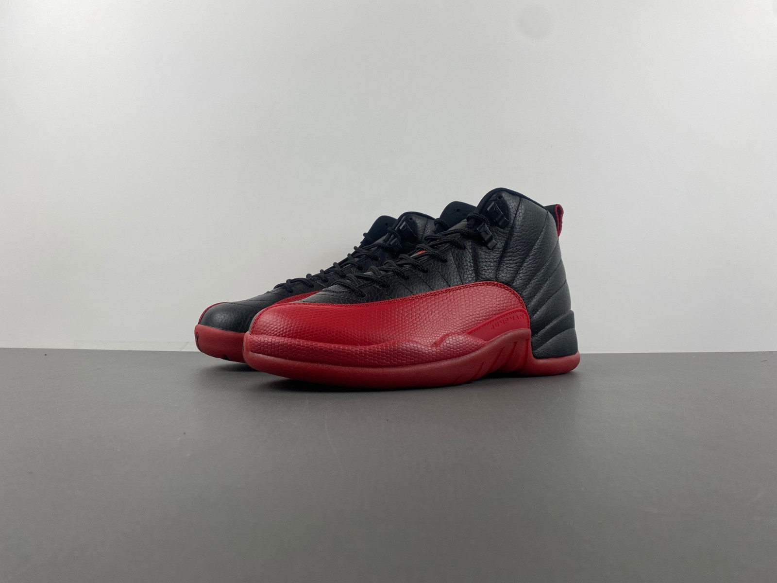 Air Jordan 12 Retro ''Flu Game'' 2025 - CT8013-002