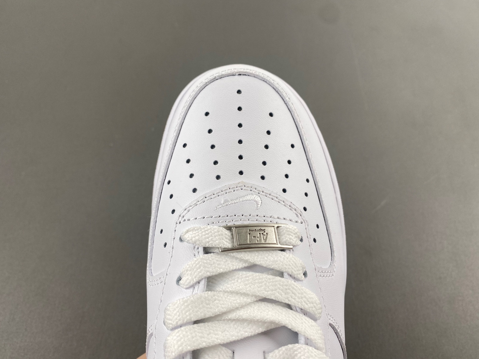 Nike Air Force 1 Low 